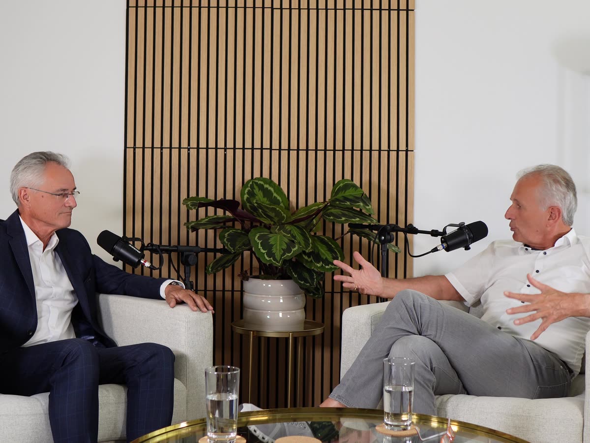 Standbild zu Folge 1: Zwischen Konsolidierung und persönlicher Nähe
